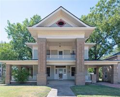 featured image of 206 S Sims Ave #NA