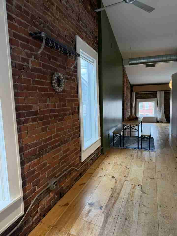 804 E Broadway #3rdNORTH - Photo 4 of 32