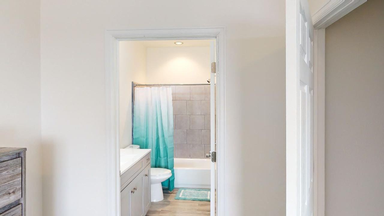 Poblana Place - Photo 6 of 39