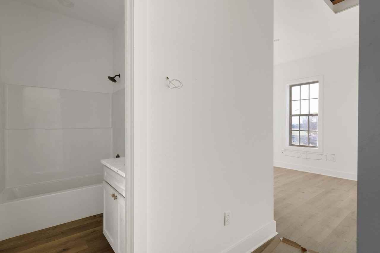 805 Broyles Street #102 - Photo 6 of 20