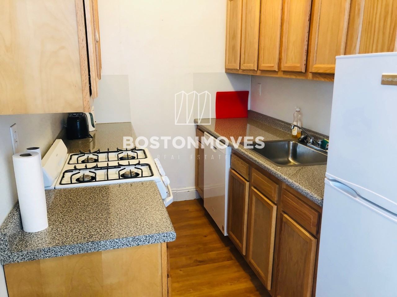 Boylston St. & Park Drive #36 - Photo 7 of 20