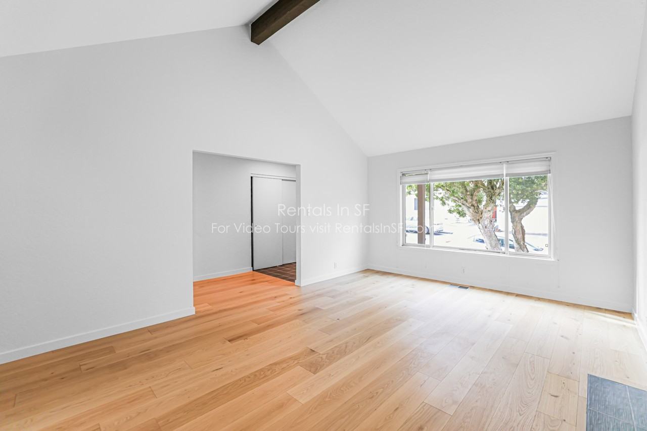 415 Bally Way - Photo 5 of 30