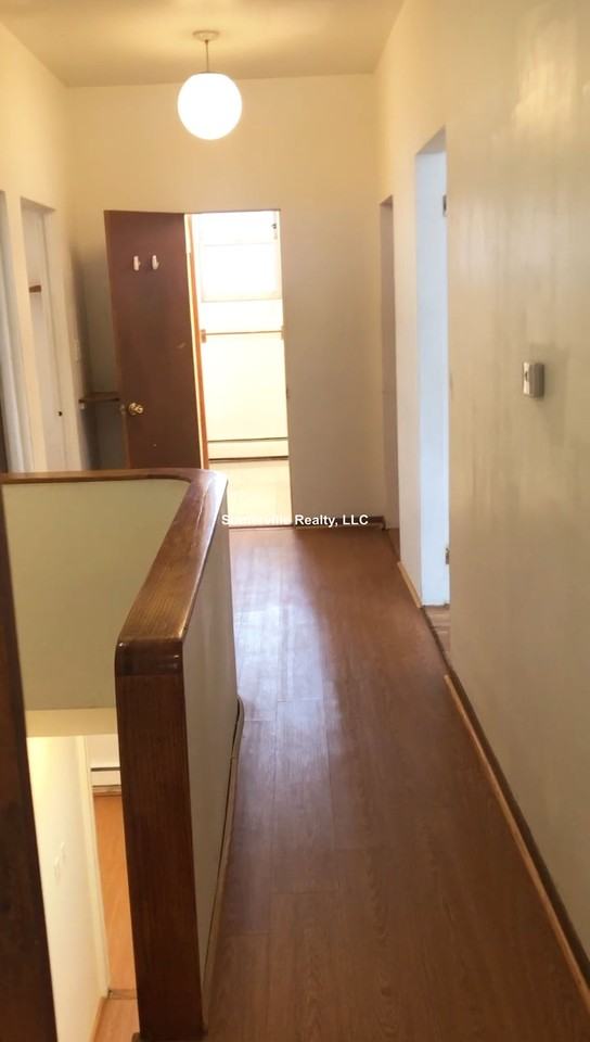 15 Ashford St #1 - Photo 6 of 11