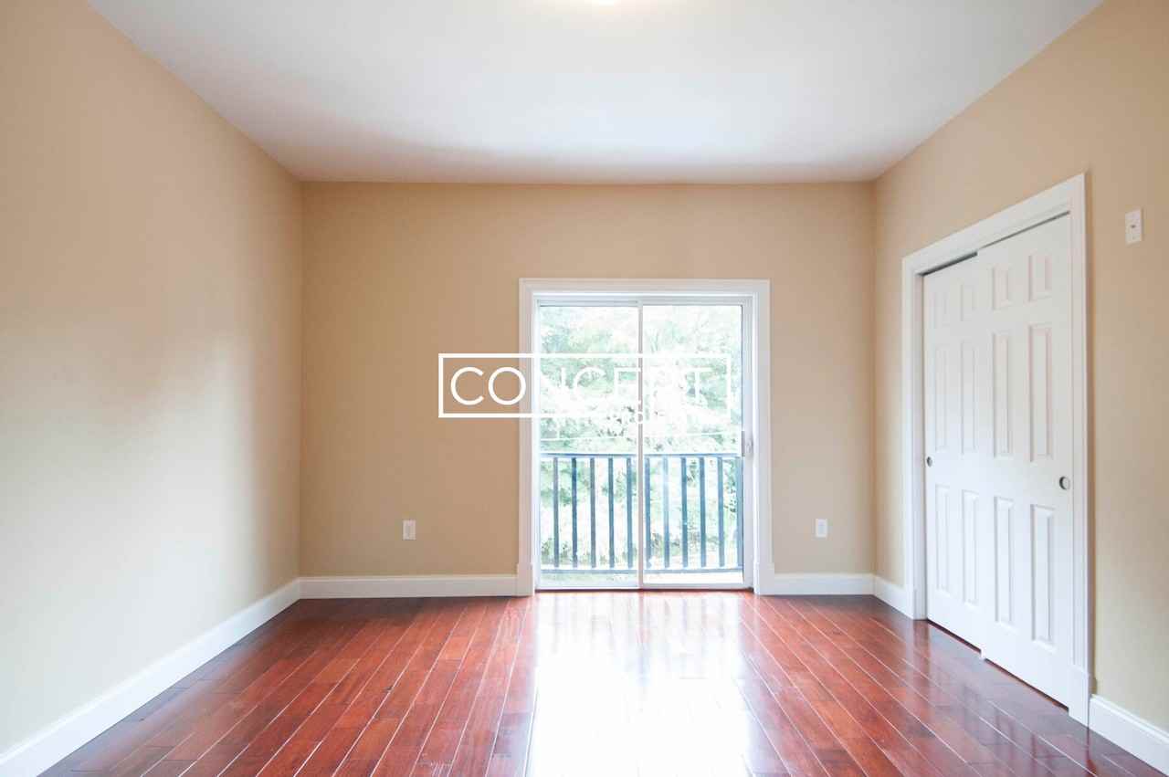 6 Rockledge St #B - Photo 2 of 32