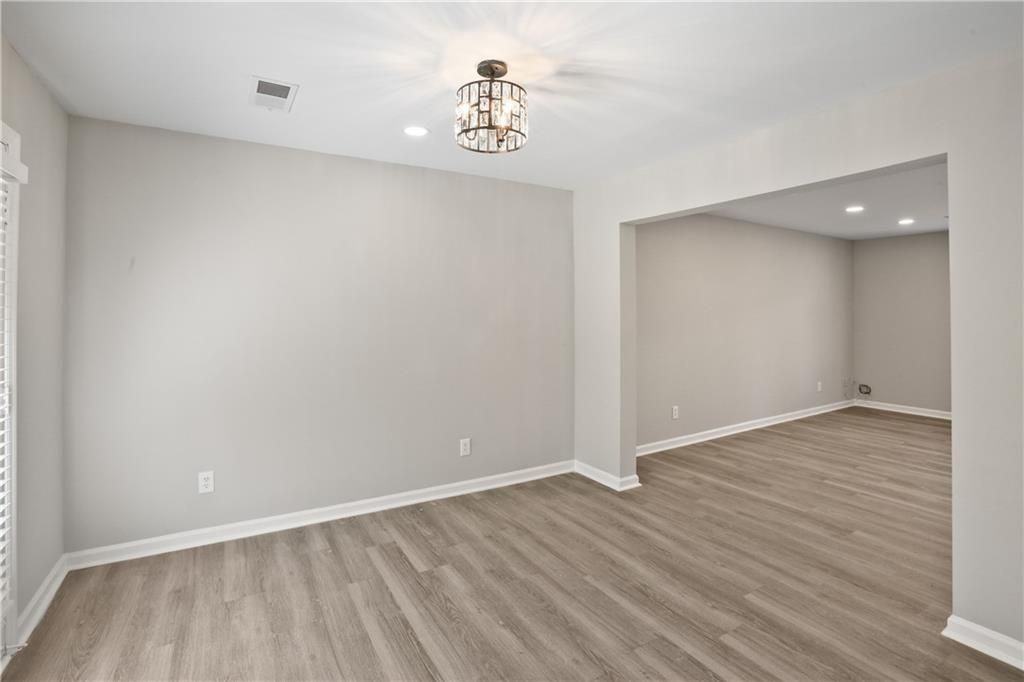 124 Holcomb Ferry Rd - Photo 3 of 20