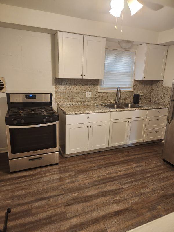 26176 Andover St - Photo 2 of 3