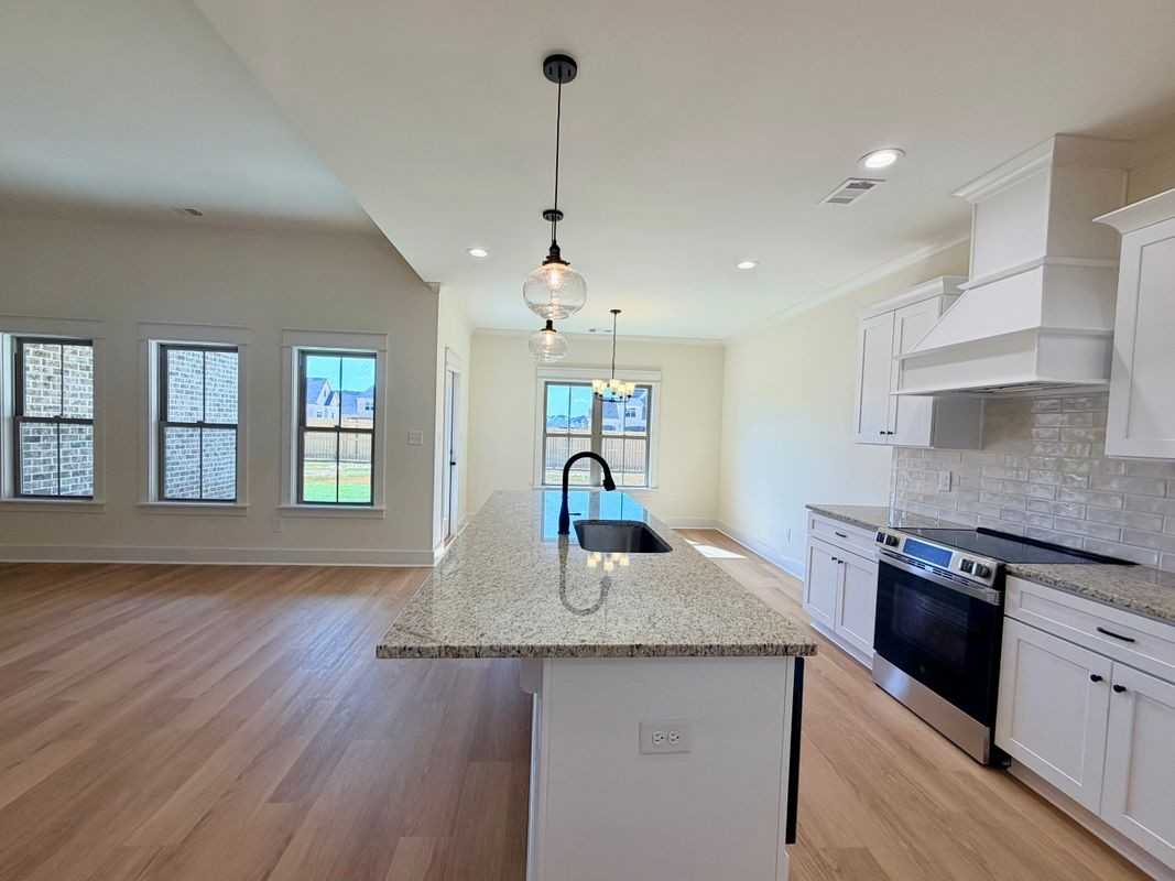 609 Bristleleaf Path - Photo 7 of 32