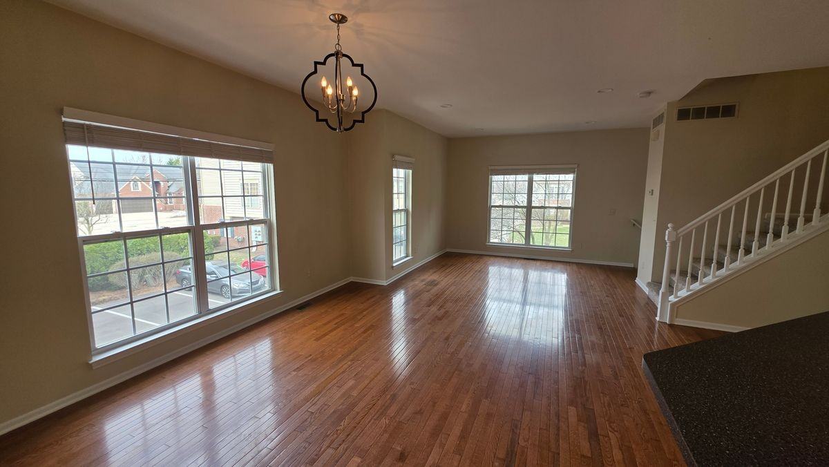 1580 Kessler Ave - Photo 3 of 3