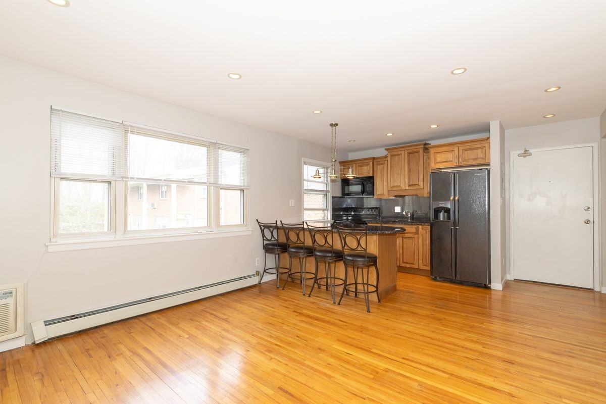 300 Wilson Rd ##22c - Photo 4 of 13