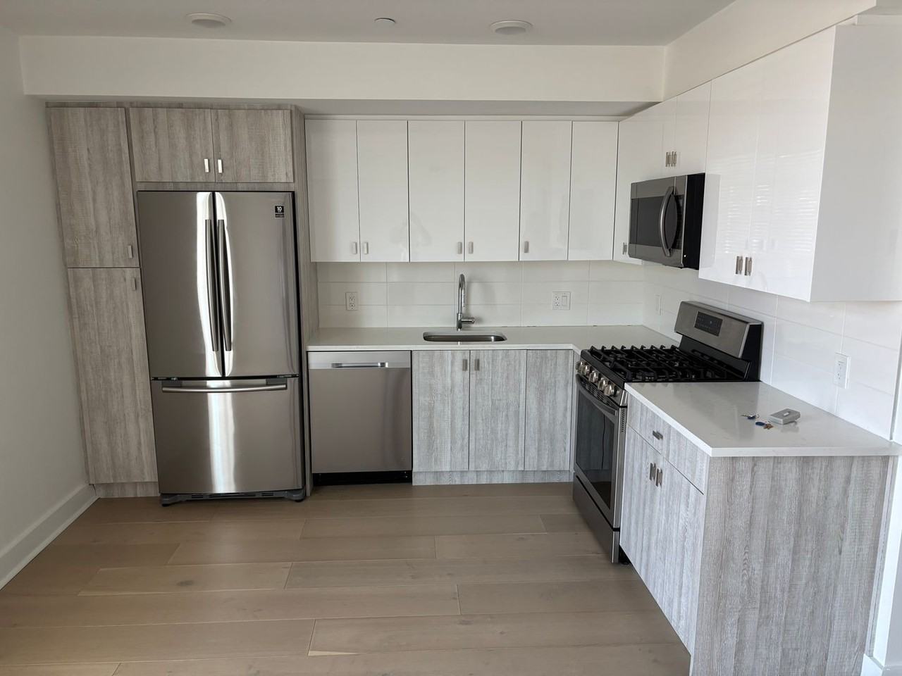 The Bennington in Eastie - Photo 2 of 8