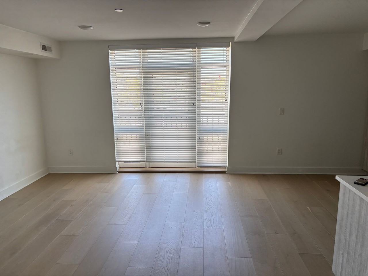 The Bennington in Eastie - Photo 5 of 8