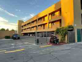 featured image of 725 Kearney St