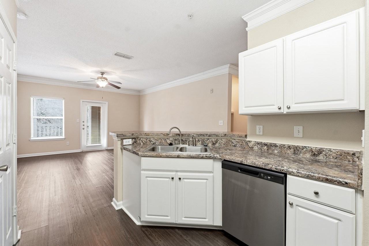Villas at Newnan Crossing - Photo 2 of 35