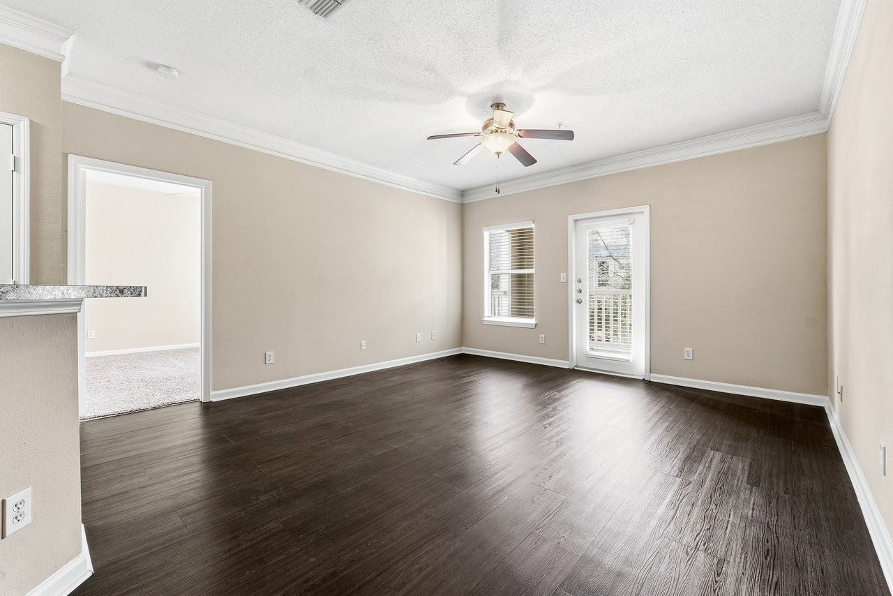 Villas at Newnan Crossing - Photo 6 of 35