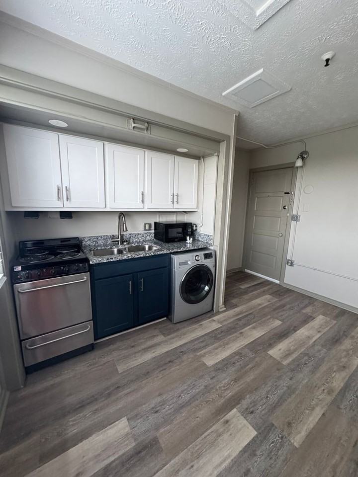 The Flats at Jackson Square - Photo 7 of 21