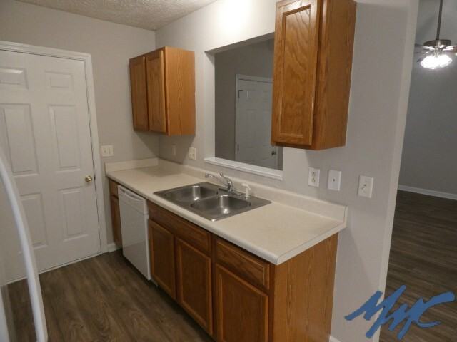 299 Indian Park Dr - Photo 5 of 16