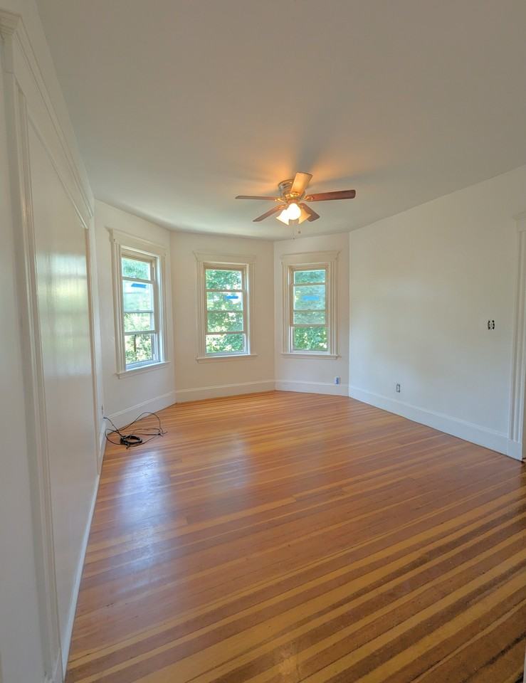 84 Bailey St #1 - Photo 3 of 12