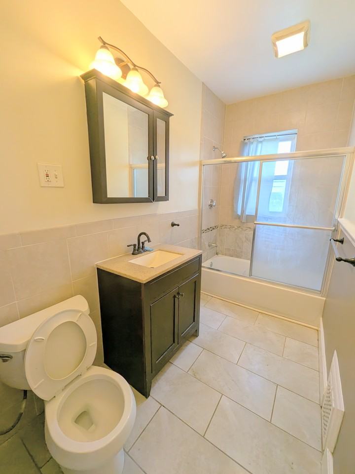 84 Bailey St #1 - Photo 6 of 12