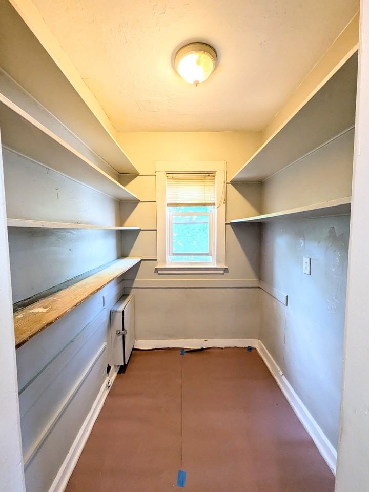 84 Bailey St #1 - Photo 7 of 12