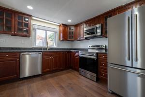 featured image of 170 Seminole Ave