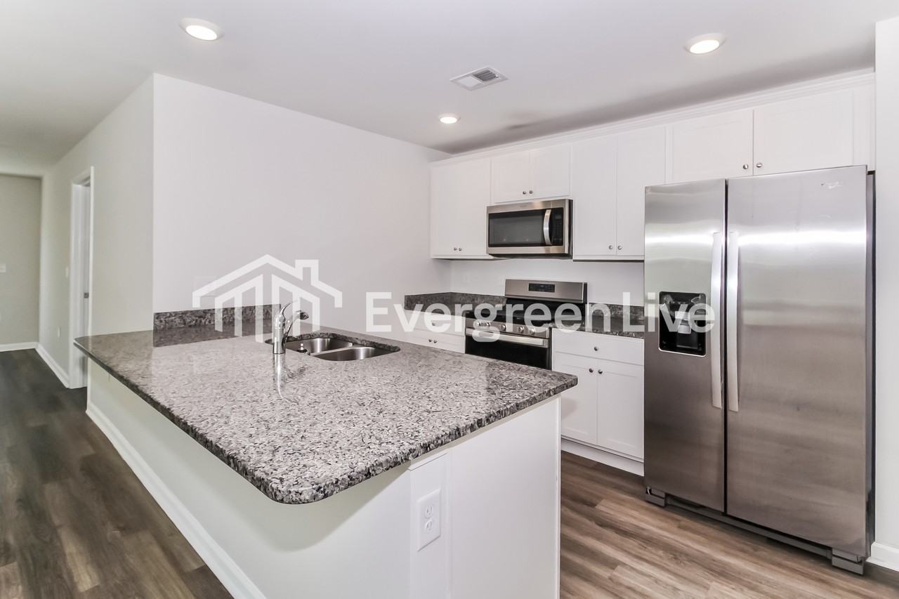 2227 Courtina Way - Photo 6 of 16