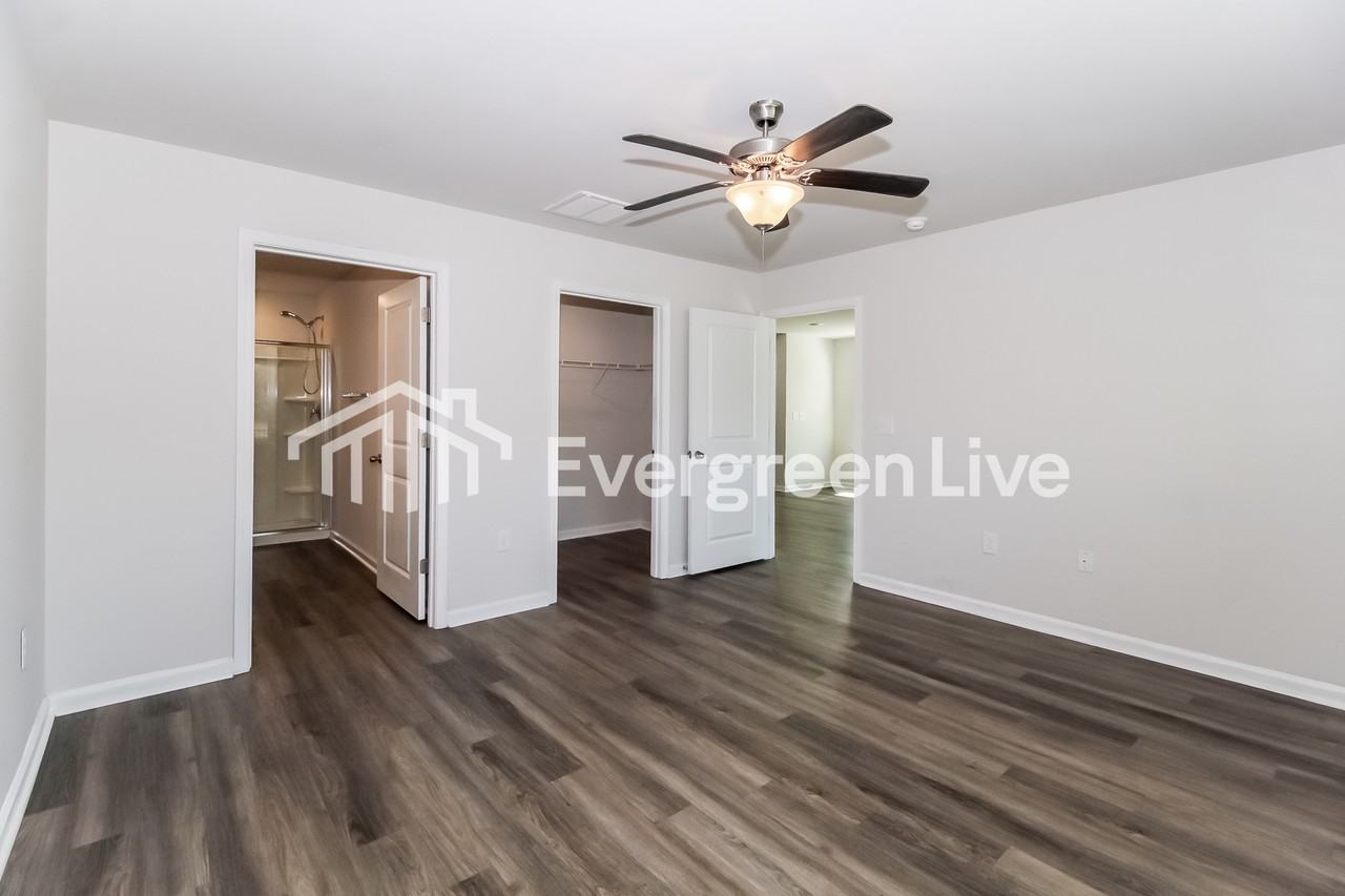 2227 Courtina Way - Photo 7 of 15