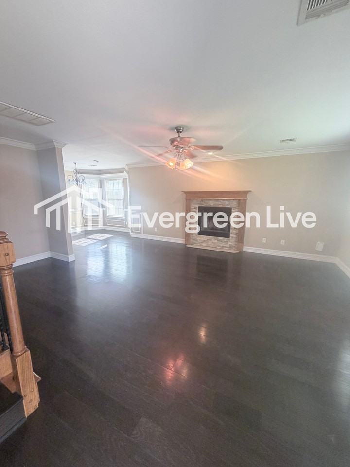 13013 E 43rd Pl S - Photo 2 of 3