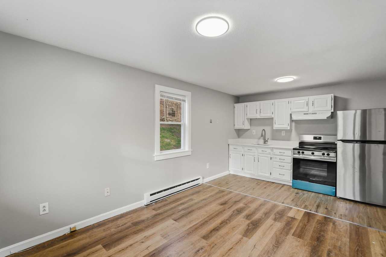 26 Old West Brookfield Rd - Photo 2 of 27