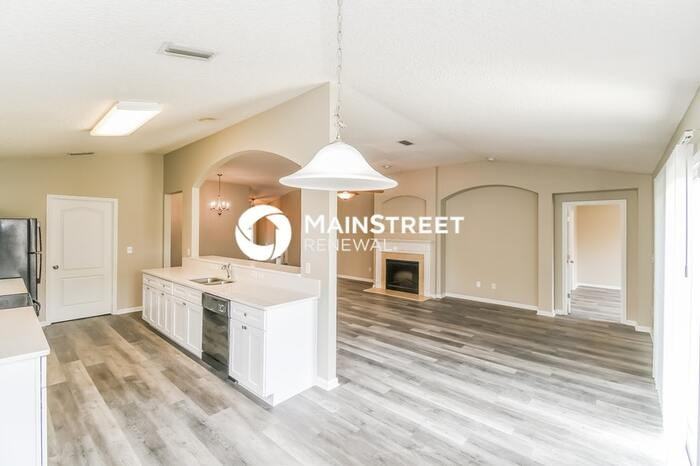 6478 Silk Leaf Ln - Photo 5 of 16