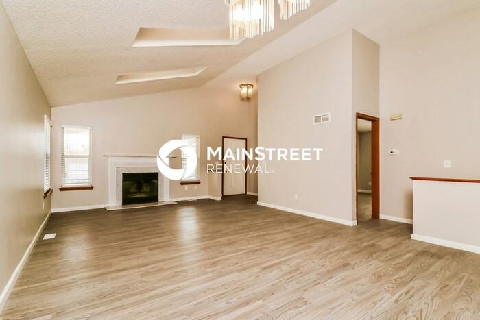 3039 Plum Creek Dr - Photo 3 of 16
