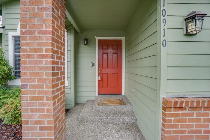 10910 Ne 36th Ct - Photo 5 of 42