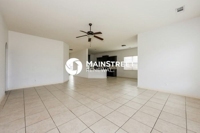 601 Shady Meadow Ln - Photo 3 of 15