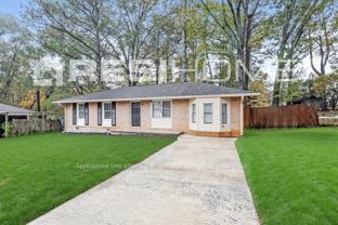 8154 Huntington Dr - Photo 1 of 1