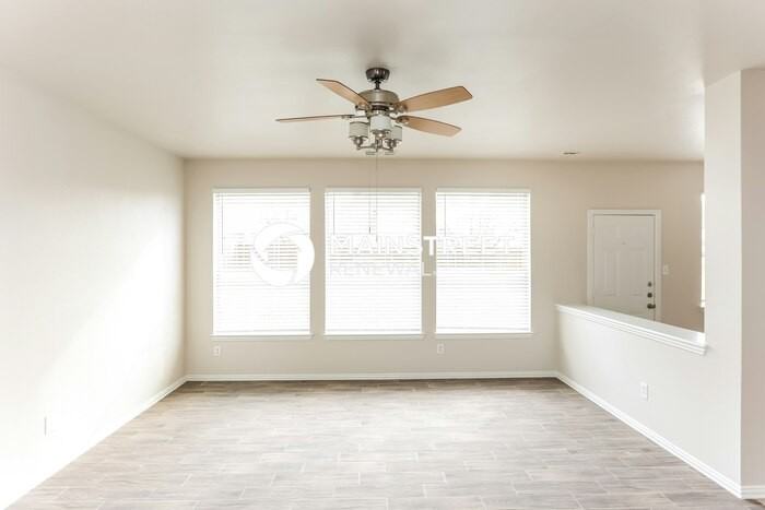 532 Pinnacle Dr - Photo 2 of 17
