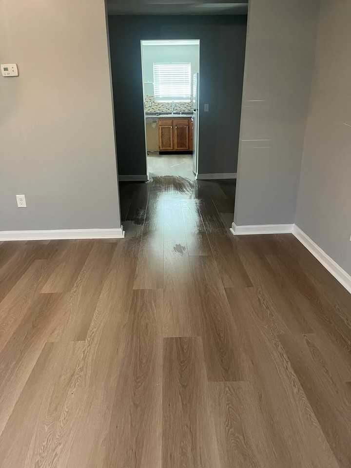 4216 Prudence St - Photo 3 of 12