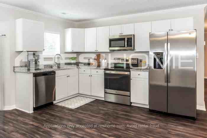 208 Foy Rd - Photo 2 of 16