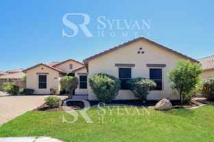 25631 W Elwood St - Photo 1 of 1