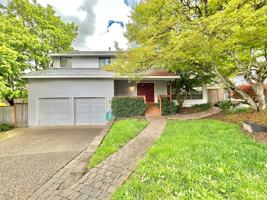 featured image of 7134 Sw 182nd Ave