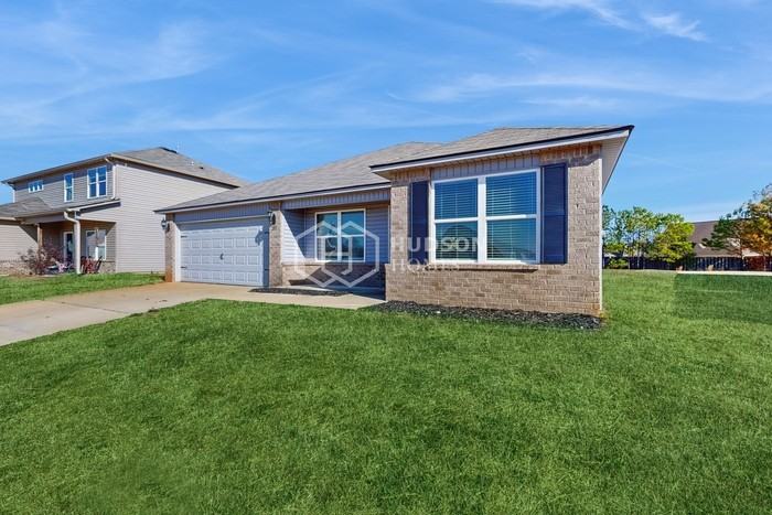 281 Woodland Trl - Photo 2 of 27