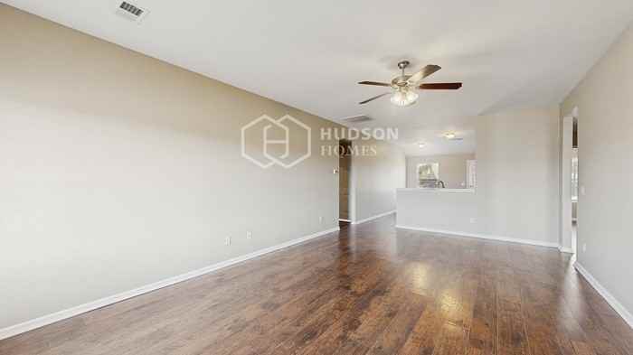 281 Woodland Trl - Photo 4 of 27