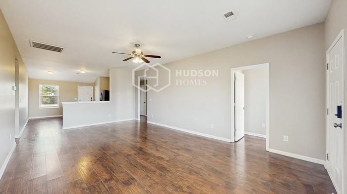 281 Woodland Trl - Photo 5 of 27