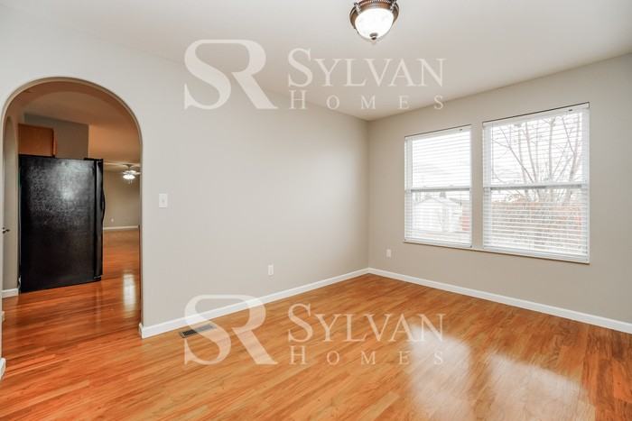 224 Cavanaugh Dr - Photo 4 of 16