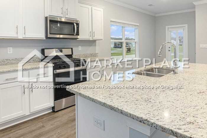 3335 Meriwether Dr - Photo 7 of 33