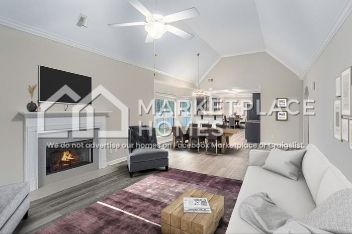 2115 Willow Glenn Dr - Photo 3 of 18