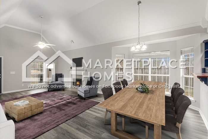 2115 Willow Glenn Dr - Photo 4 of 18