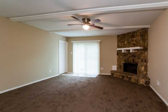 3327 Sycamore Springs Dr - Photo 3 of 20