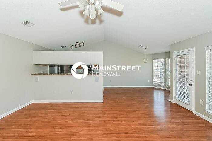 1688 Sarah Ann Dr W - Photo 3 of 16