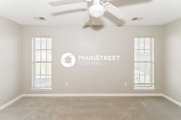 1688 Sarah Ann Dr W - Photo 7 of 16