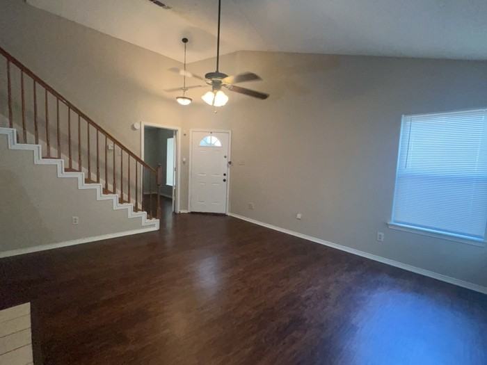 938 Gable Ave - Photo 3 of 12