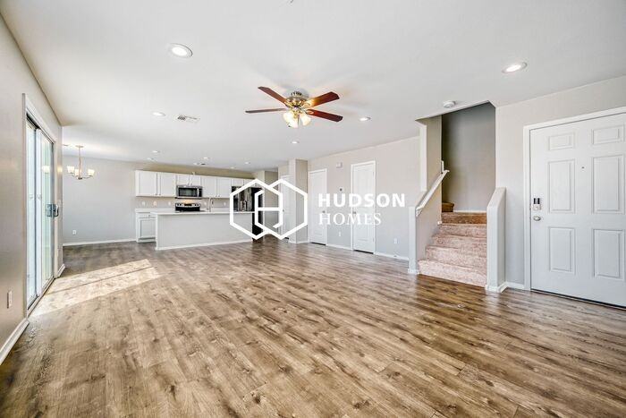 5638 S 10th Dr - Photo 6 of 29